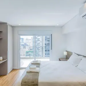 https://apm1207-nice-studio-with-balcony-in-downtown.topsaopaulohotels.com